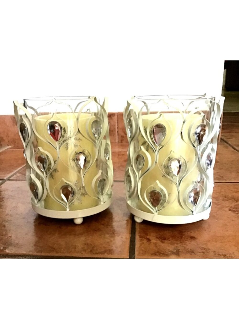 CANDLE HOLDERS -SET WITH BATTERY OPERATED CANDLES WHITE WITH CLEAR RHINESTONES